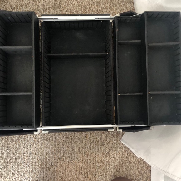 Inglot Makeup Case - Picture 3 of 3